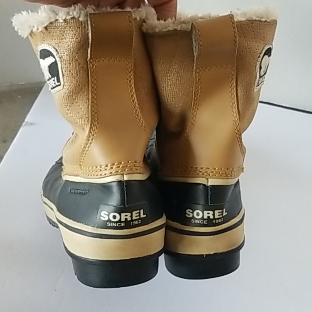 Sorel Waterproof Boots - Picture 4 of 15